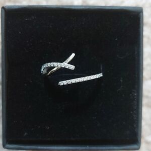 925 Sterling Criss Cross Ring